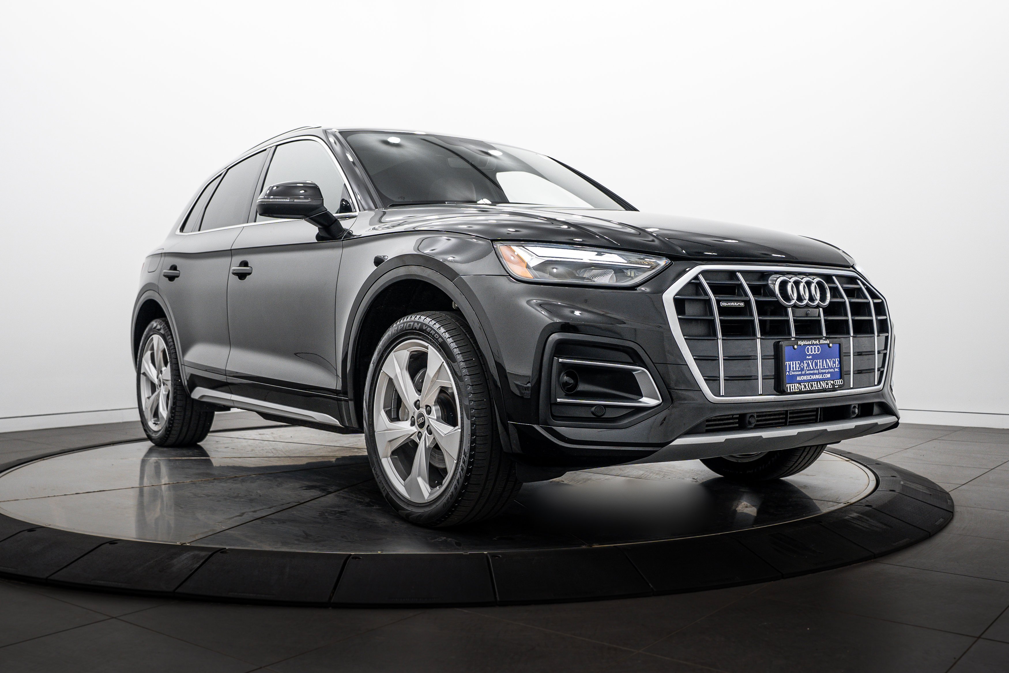 2021 Audi Q5 45 Premium Plus's photo
