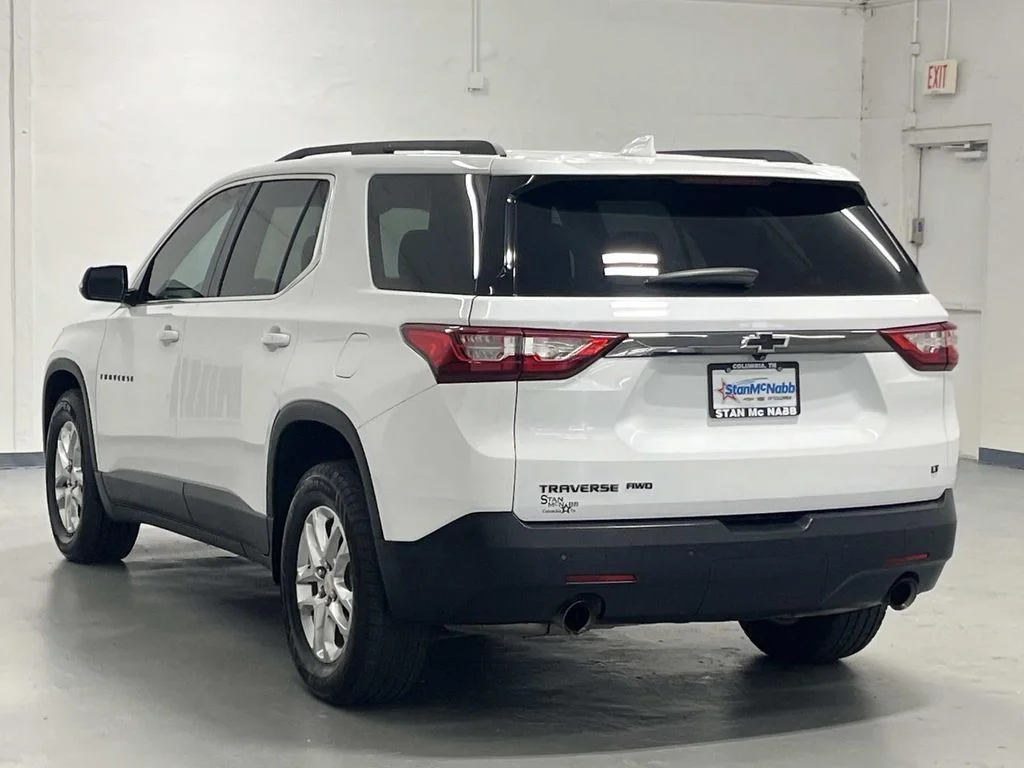 Used 2020 SUMMIT WHITE Chevrolet LT Cloth image 6