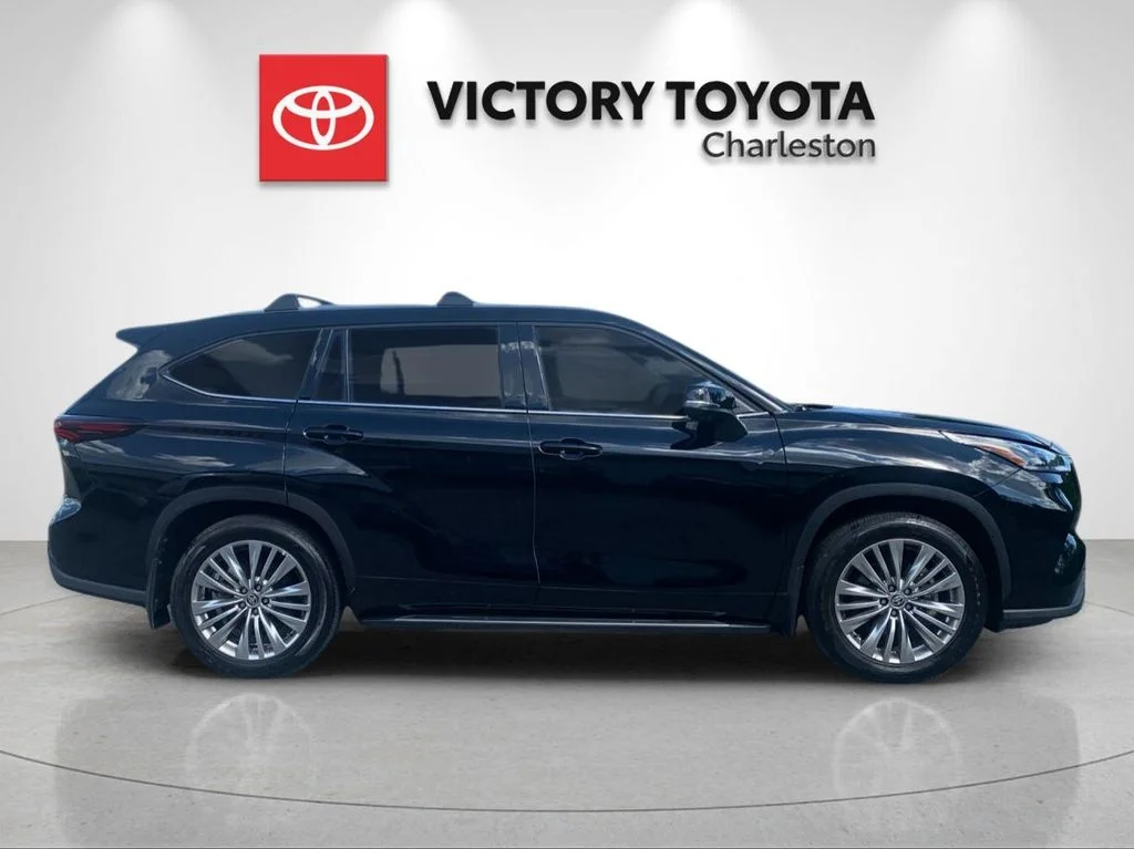 Used 2026 Black Toyota Platinum image 6