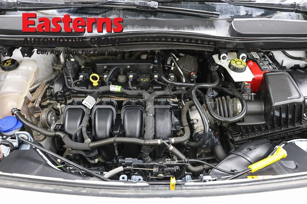 Used 2022 White Ford XL image 7