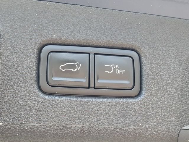 Used 2025 Black Kia S image 15