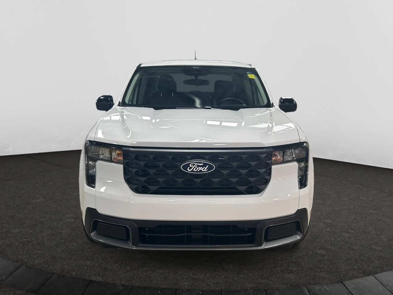 New 2026 Oxford White Ford XLT image 8