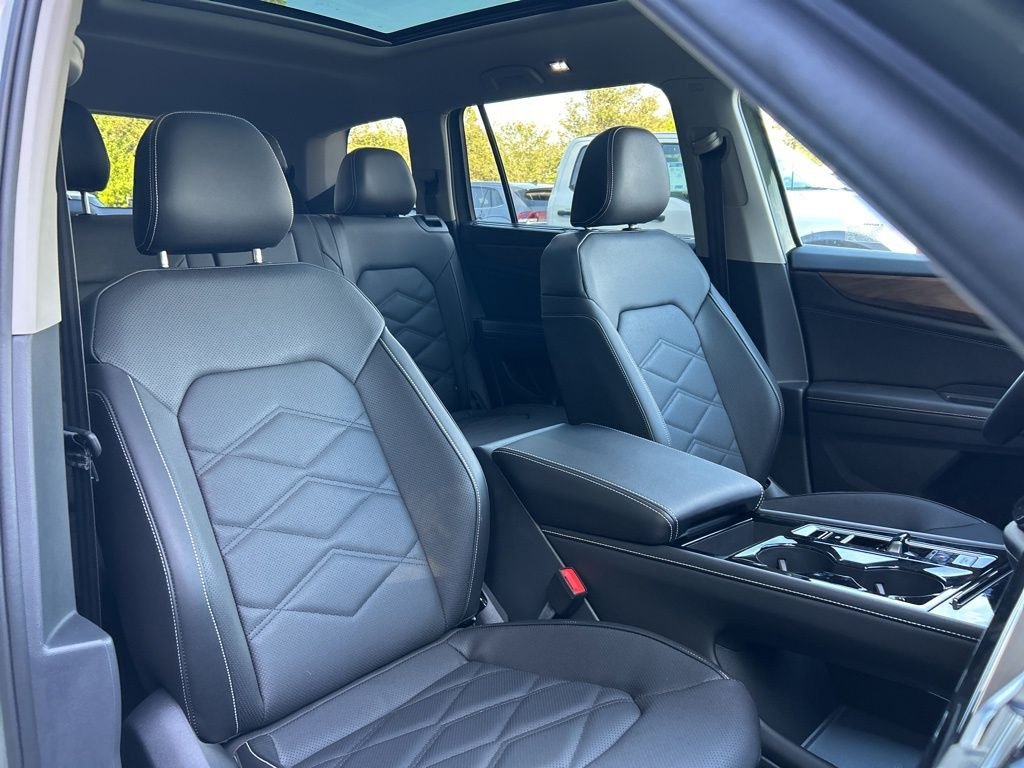 2026 Volkswagen Atlas SE w/Tech - Photo 39
