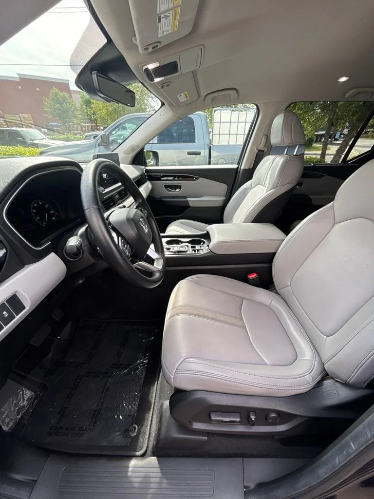 Used 2025 Blue Honda EX-L image 11