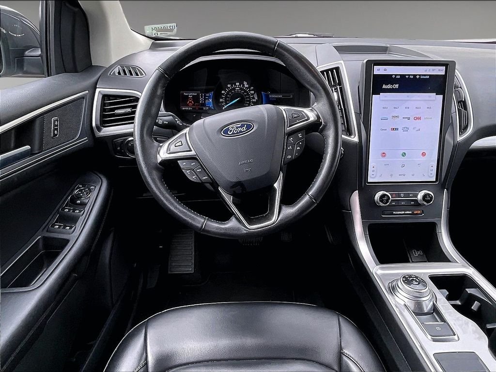 Used 2024 Gray Metallic Ford SEL image 17
