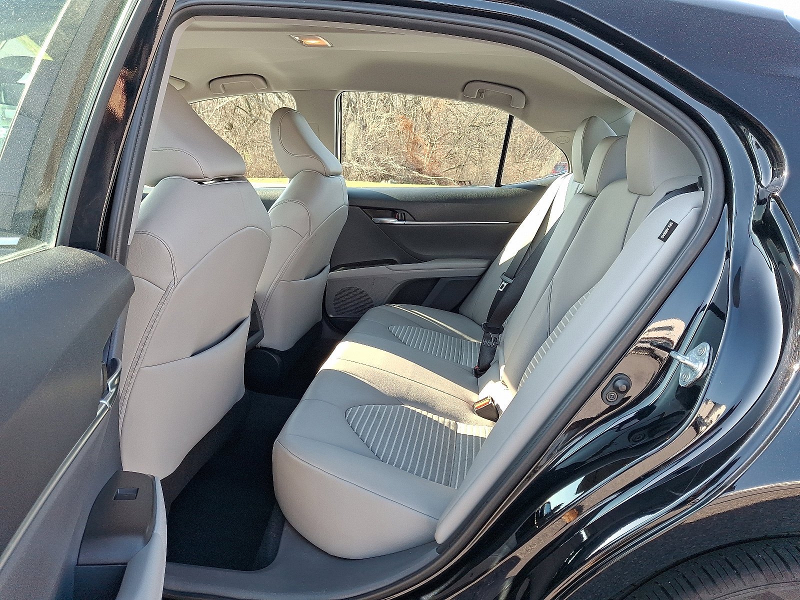 2024 Toyota Camry SE - Photo 12