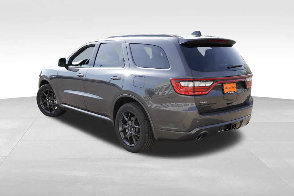 Certified Used 2026 Vapor Gray Dodge GT Plus HEMI V8 image 7