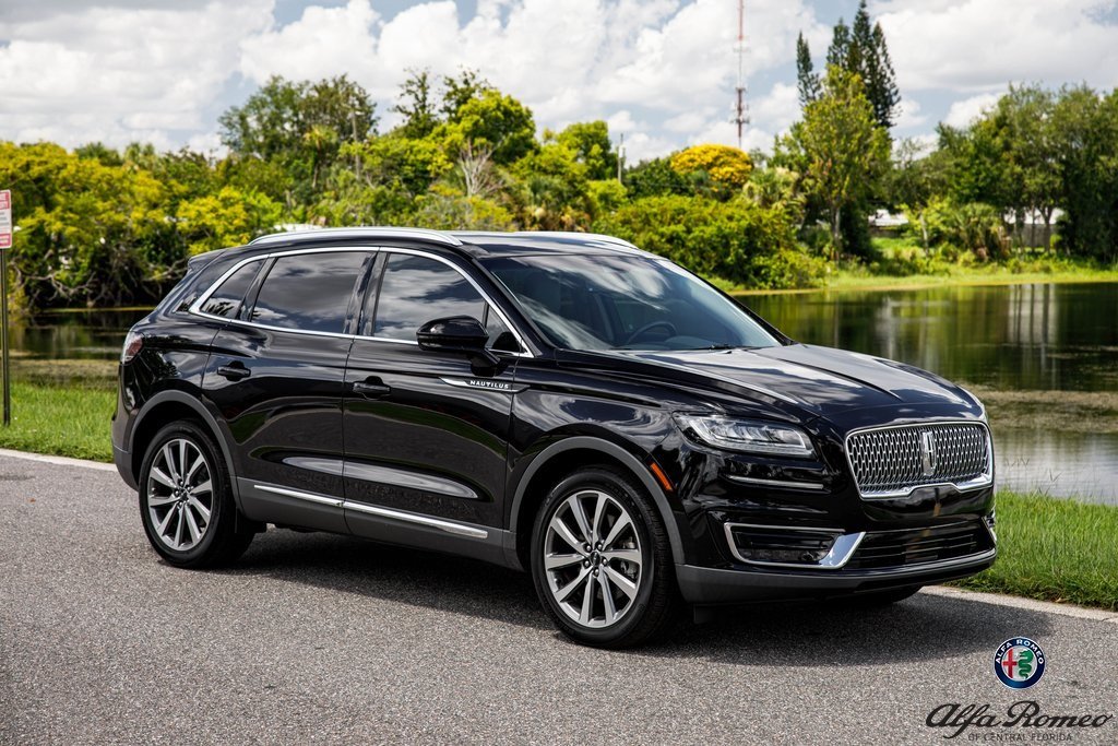 2019 Lincoln Nautilus Select