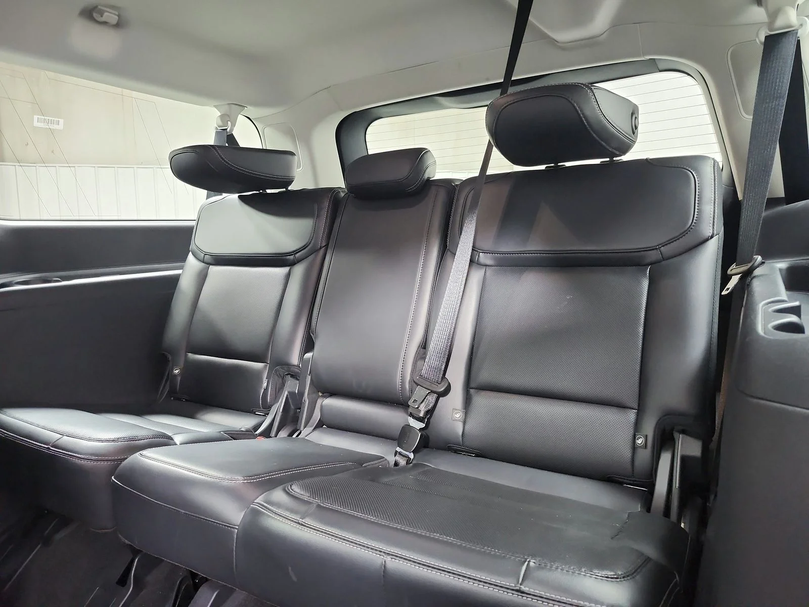 Used 2025 White Ford Platinum image 12