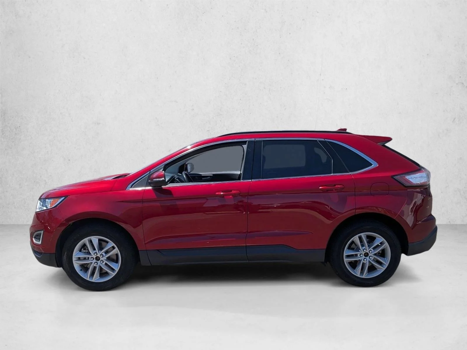 Used 2015 Ruby Red Metallic Tinted Clearcoat Ford SEL image 8