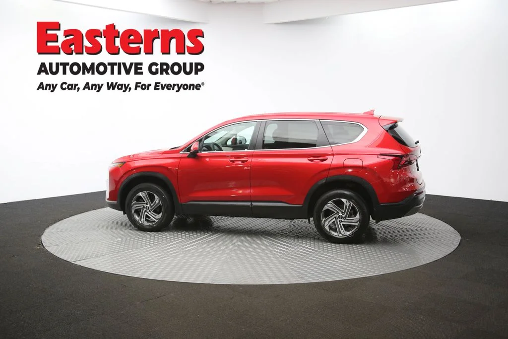 Used 2022 Red Hyundai SE image 60