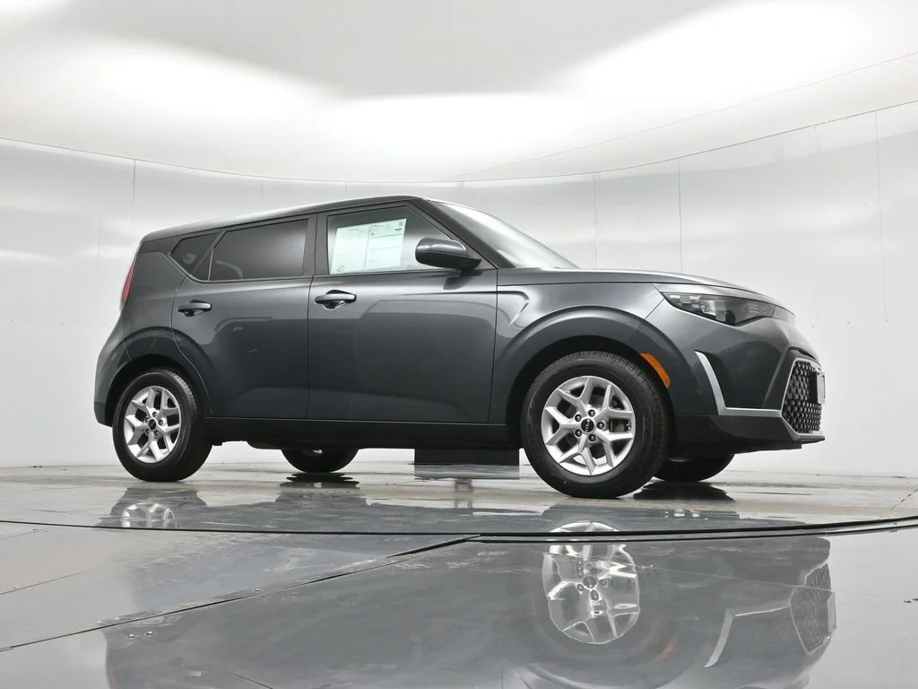 Used 2023 Gray Kia LX image 4