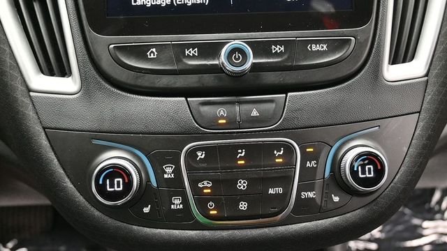 Used 2023 Black Chevrolet LT image 25