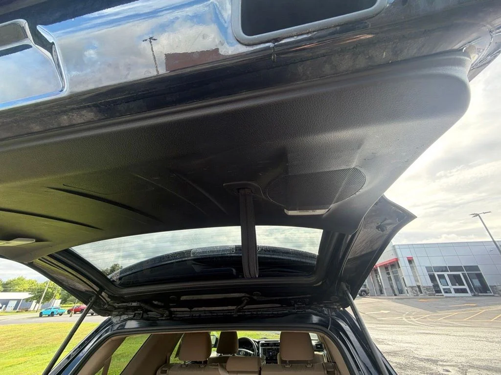 Used 2022 Black Toyota SR5 image 47