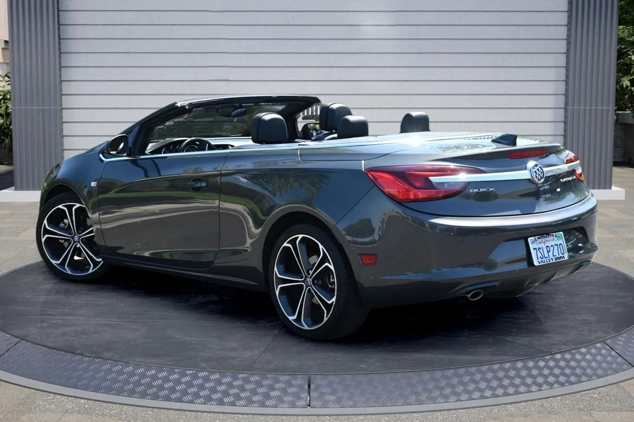 Used 2016 Graystone Metallic Buick Premium image 5