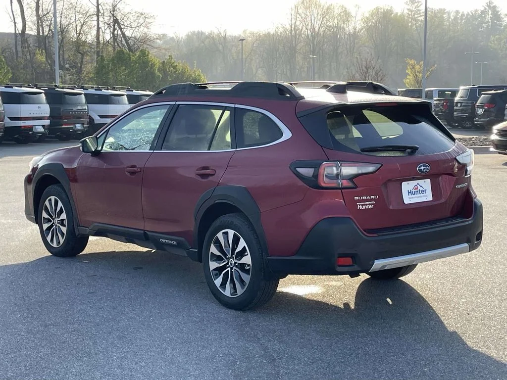 2025 Subaru Outback Limited - Photo 26