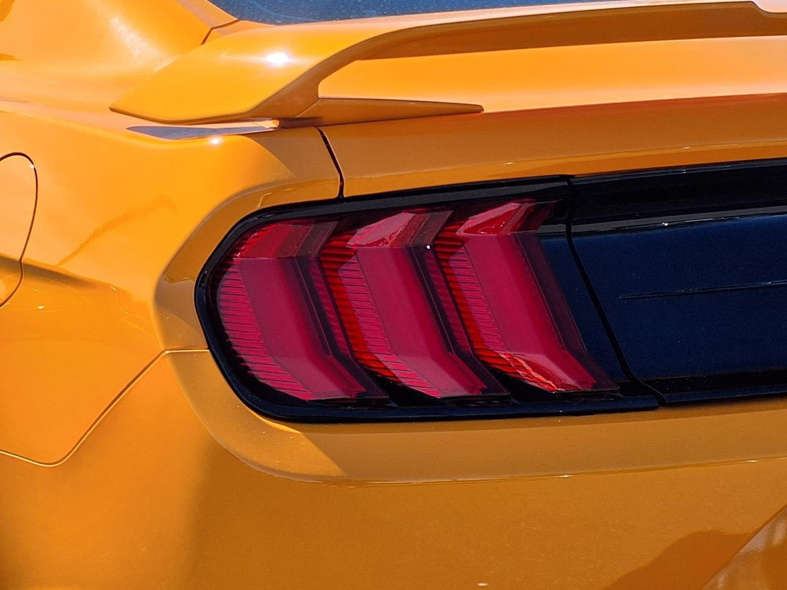 Used 2019 Orange Fury Metallic Tri-Coat Ford GT Premium image 17