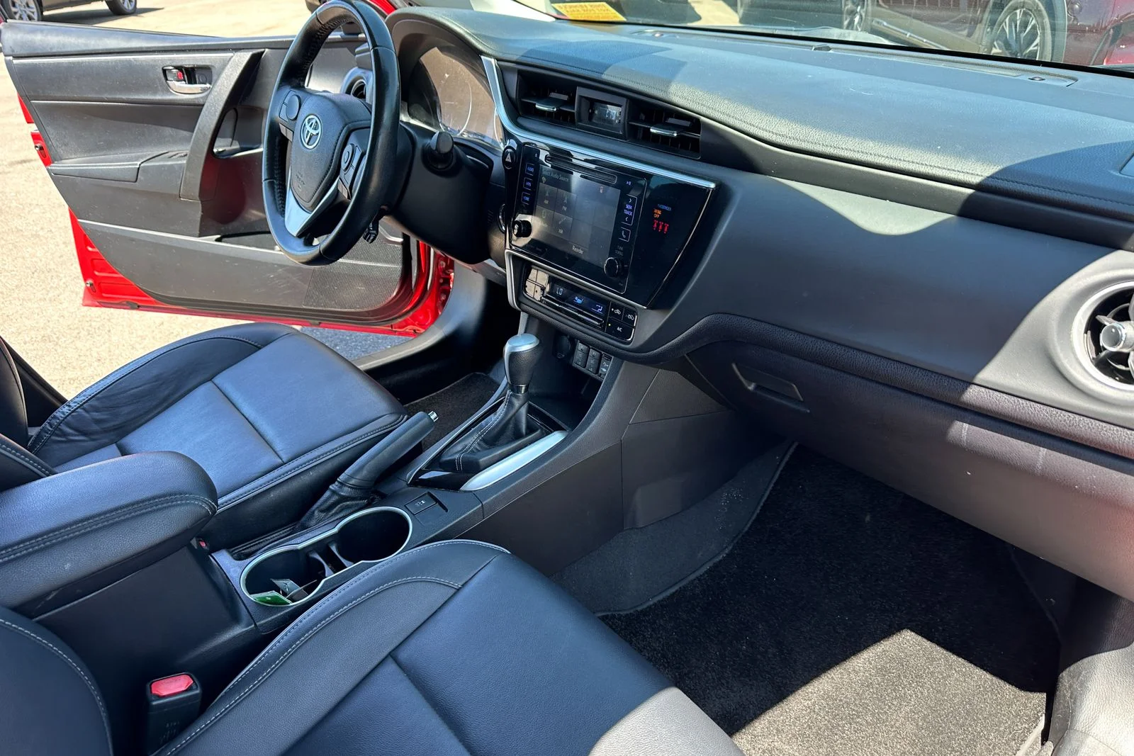 Used 2019 Barcelona Red Metallic Toyota XLE image 11