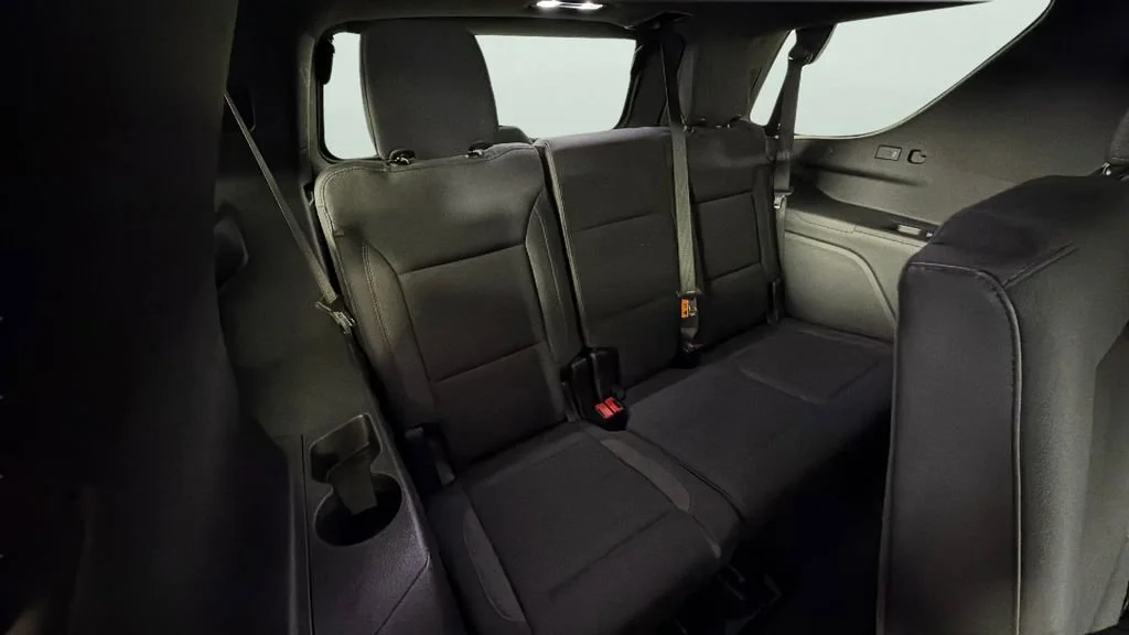 Used 2025 Black Chevrolet LS image 33