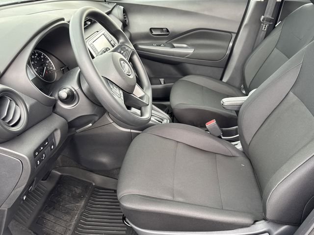 2025 Nissan KICKS PLAY Base - Photo 9