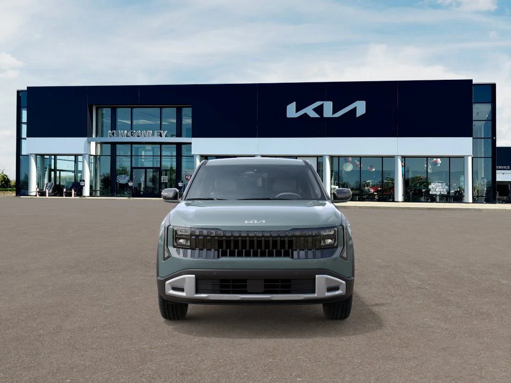New 2027 Iceberg Green Kia S image 2