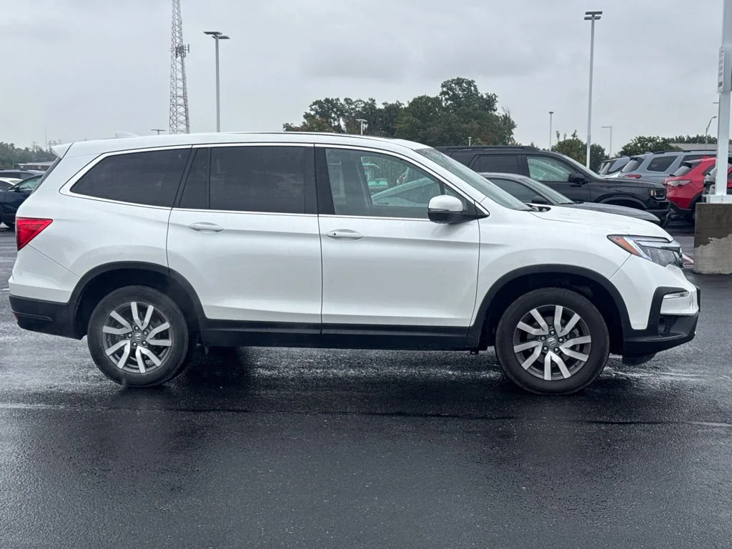 Used 2022 White Honda EX-L image 9
