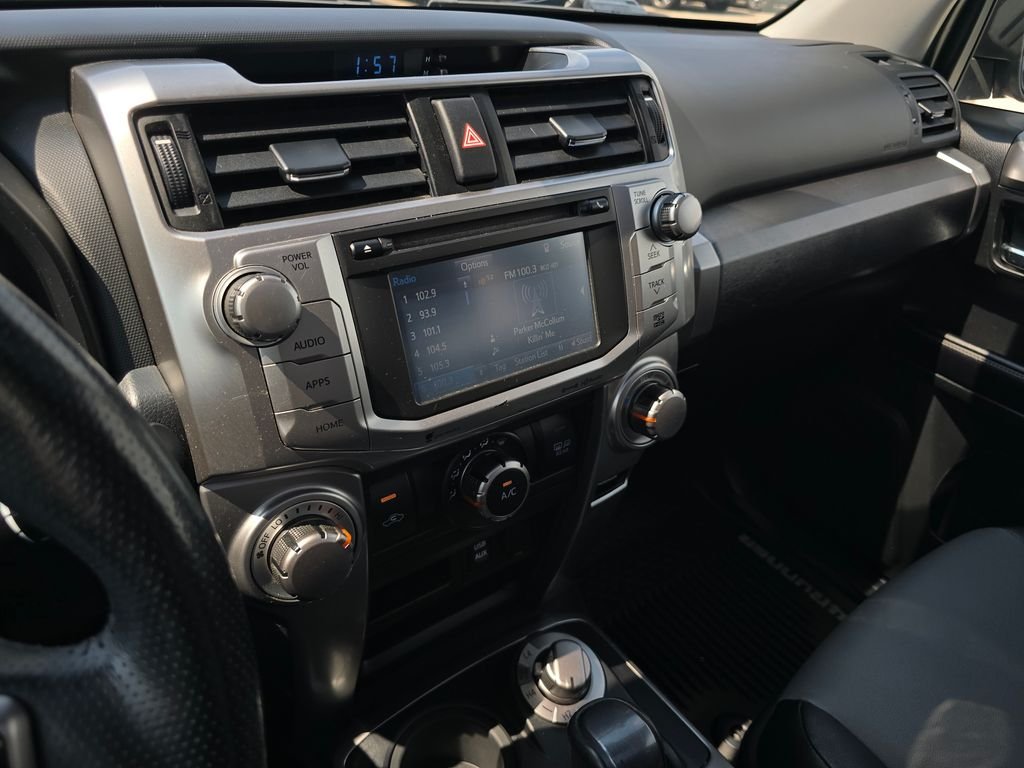 2017 Toyota 4Runner SR5 Premium - Photo 26