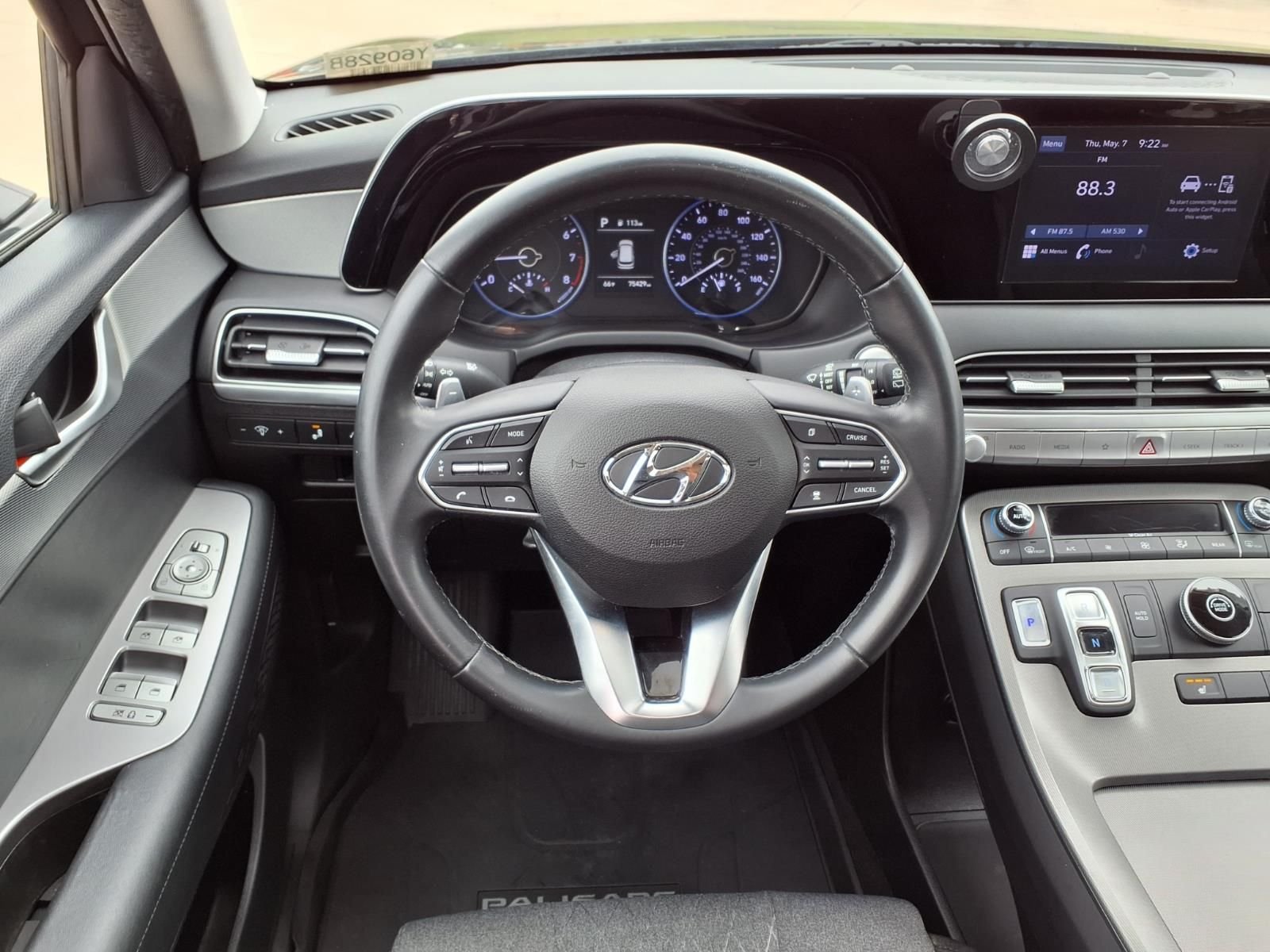 Used 2022 Abyss Black Hyundai SEL image 15