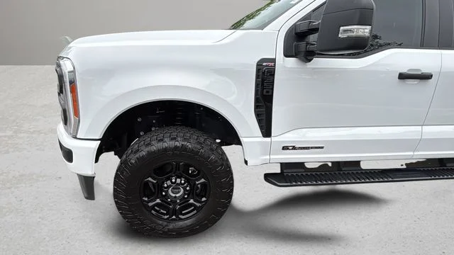 Used 2023 White Ford XL image 34