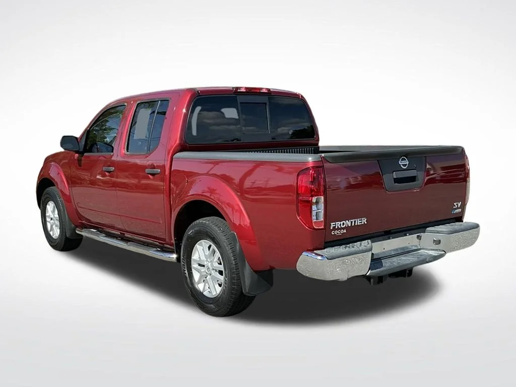 Used 2019 Red Nissan SV image 8