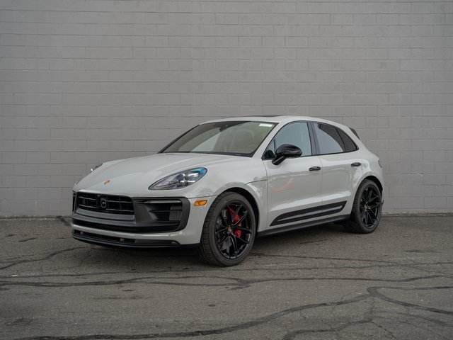 2025 Porsche Macan GTS