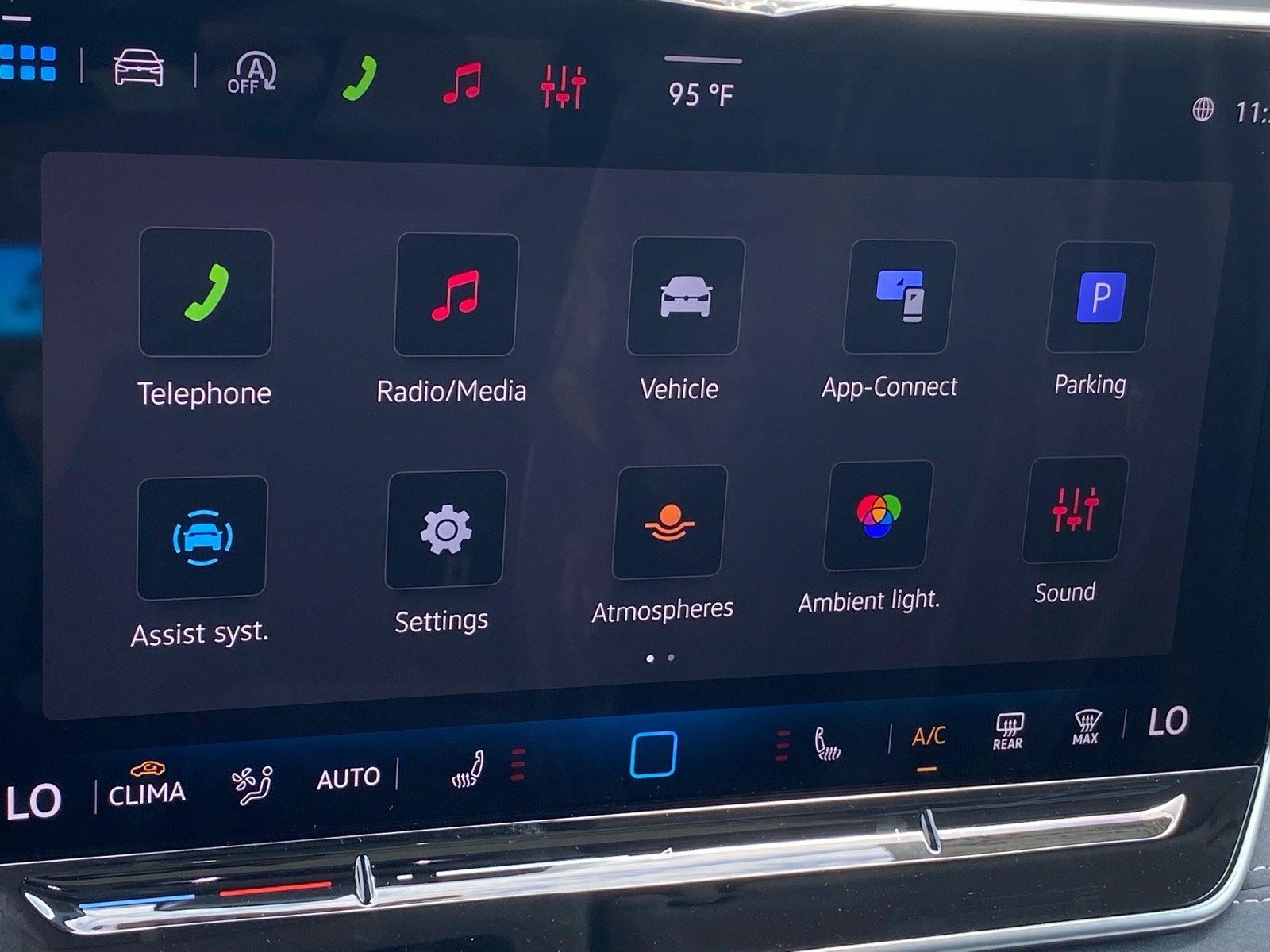 New 2026 Black Volkswagen 2.0T SE image 9