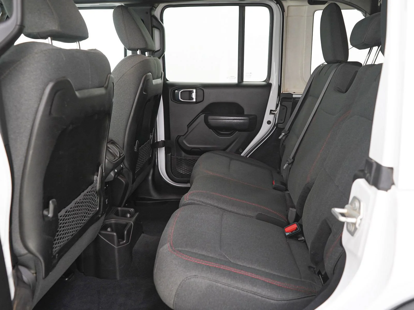 Used 2024 Bright White Clearcoat Jeep Rubicon image 14