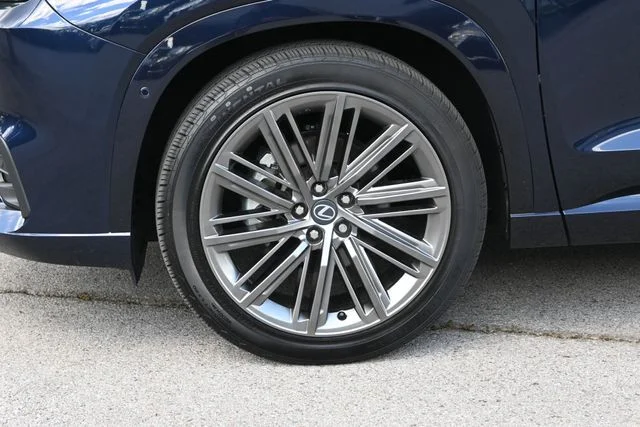 2026 Lexus TX Luxury - Photo 16