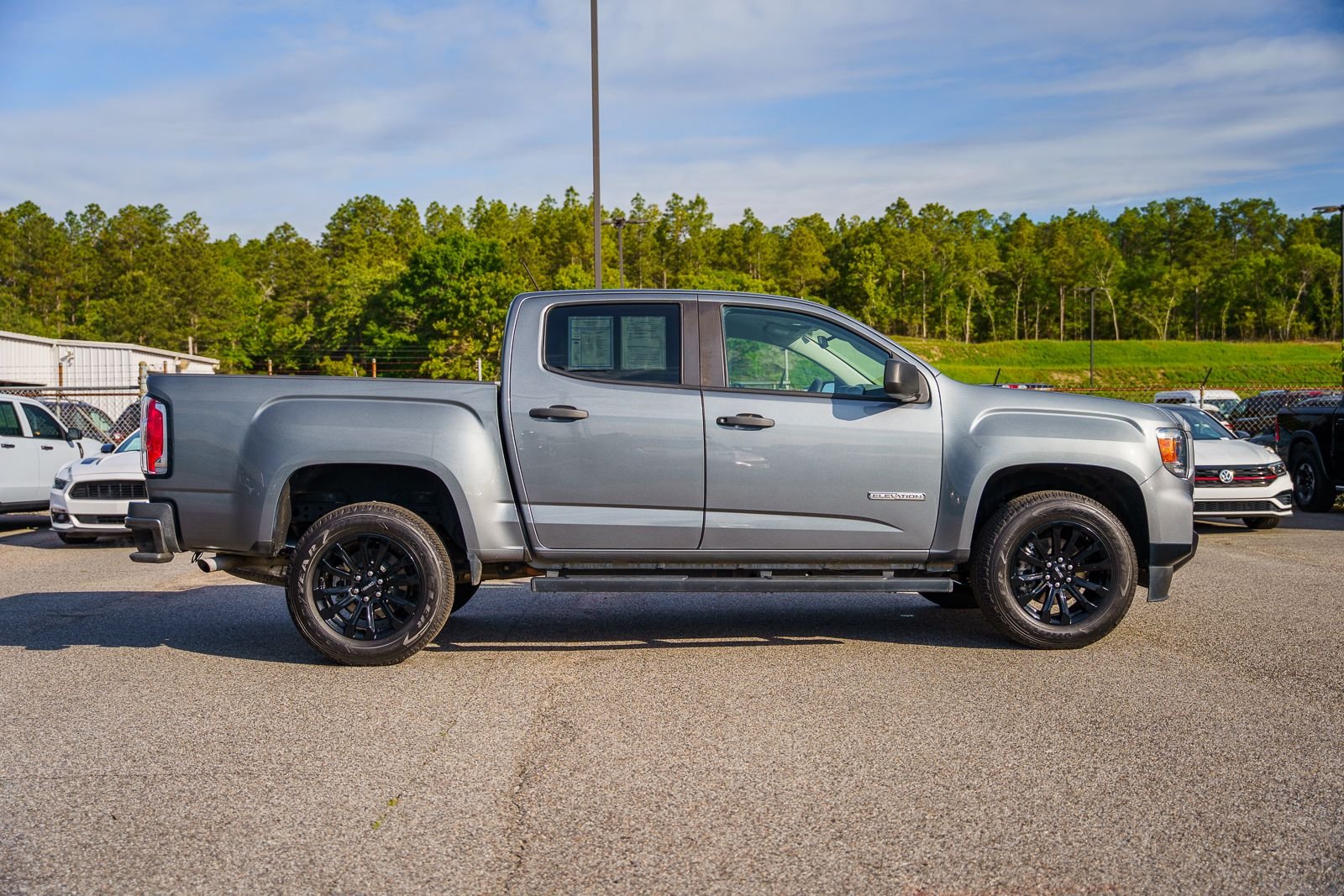 Used 2022 Gray GMC Elevation Standard image 7