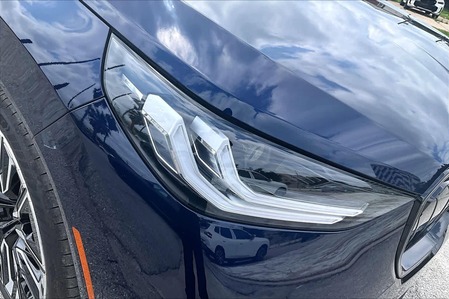 New 2026 Tanzanite Blue II Metallic BMW 30 xDrive image 26