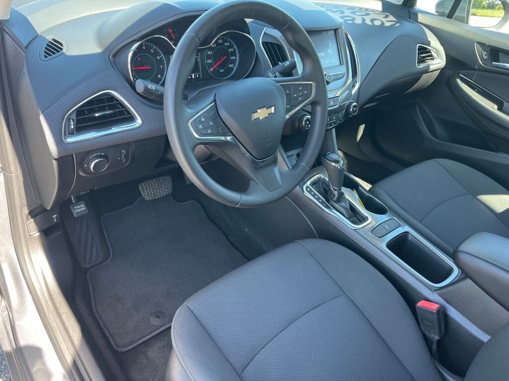 Certified Used 2018 Satin Steel Metallic Chevrolet LT image 5