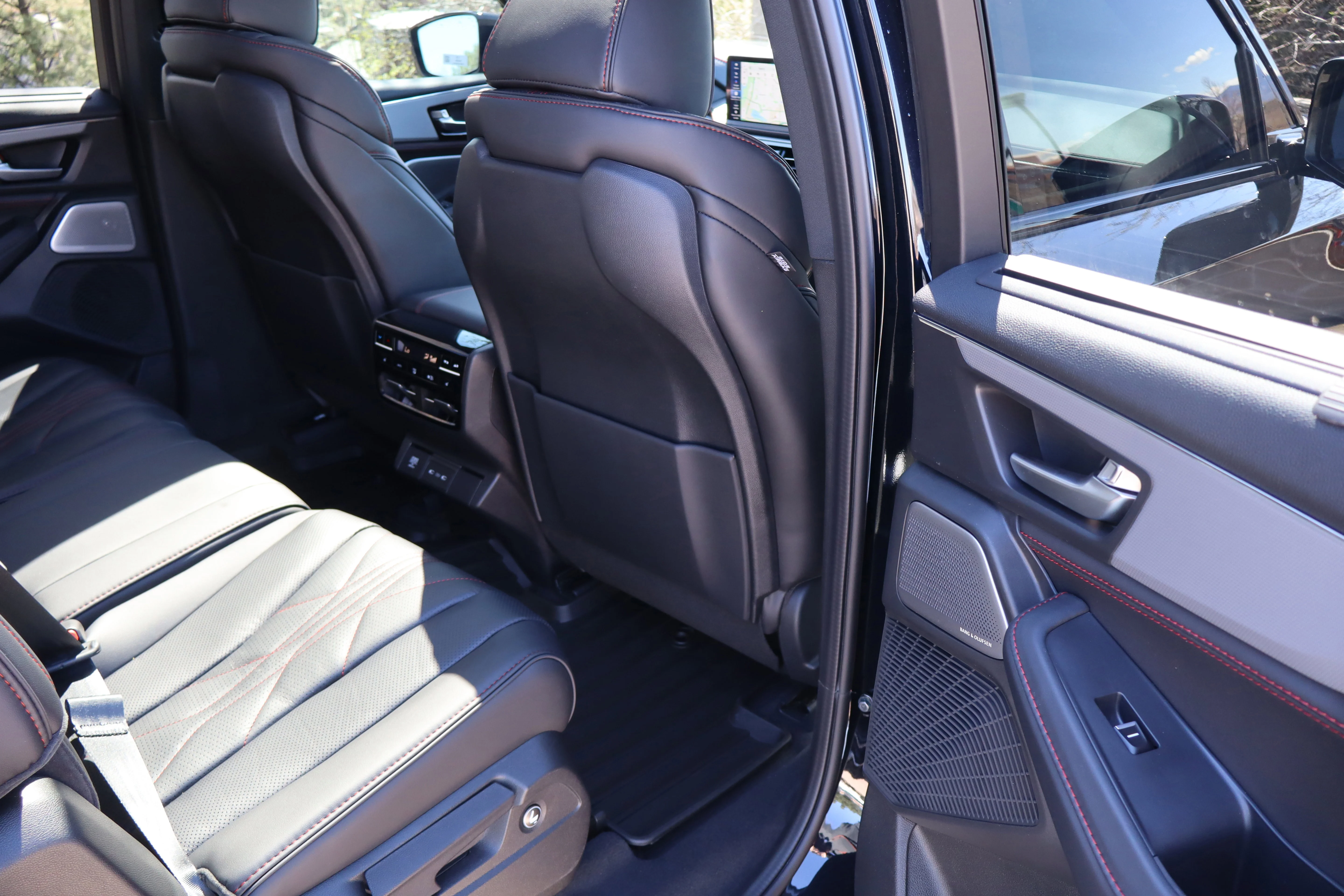 New 2026 Majestic Black Pearl Acura w/A-Spec Advance Package image 32