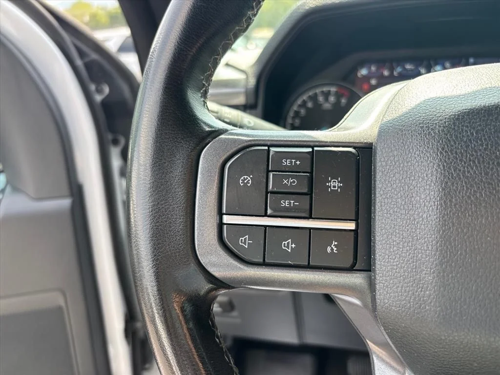 Used 2023 White Ford XLT image 30