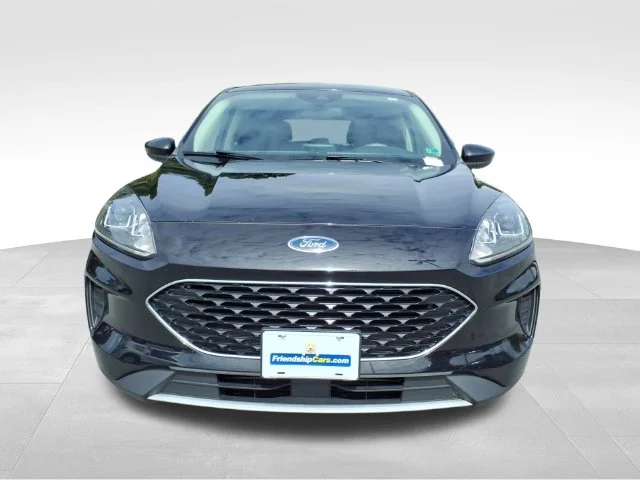 Used 2020 Black Ford SE image 16