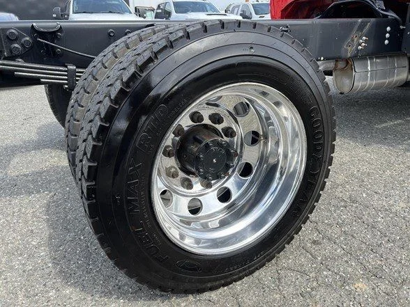 Used 2021 Red Ford Base image 28