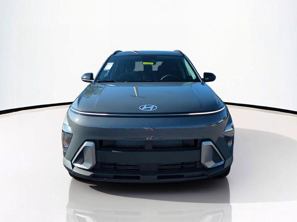 New 2027 Gray Hyundai SEL Sport FWD image 3