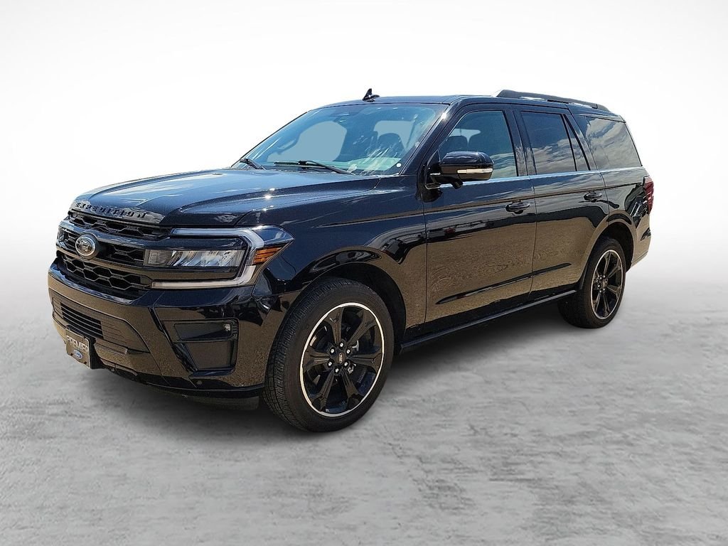 Used 2023 Black Ford Limited image 5