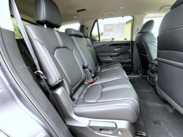New 2026 Modern Steel Metallic Honda AWD EX-L image 17