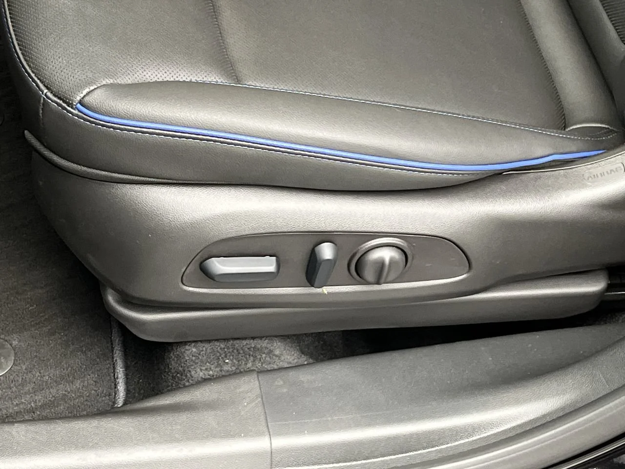2026 Buick Encore GX Sport Touring - Photo 9