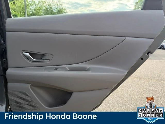 Used 2024 Gray Hyundai SEL image 37