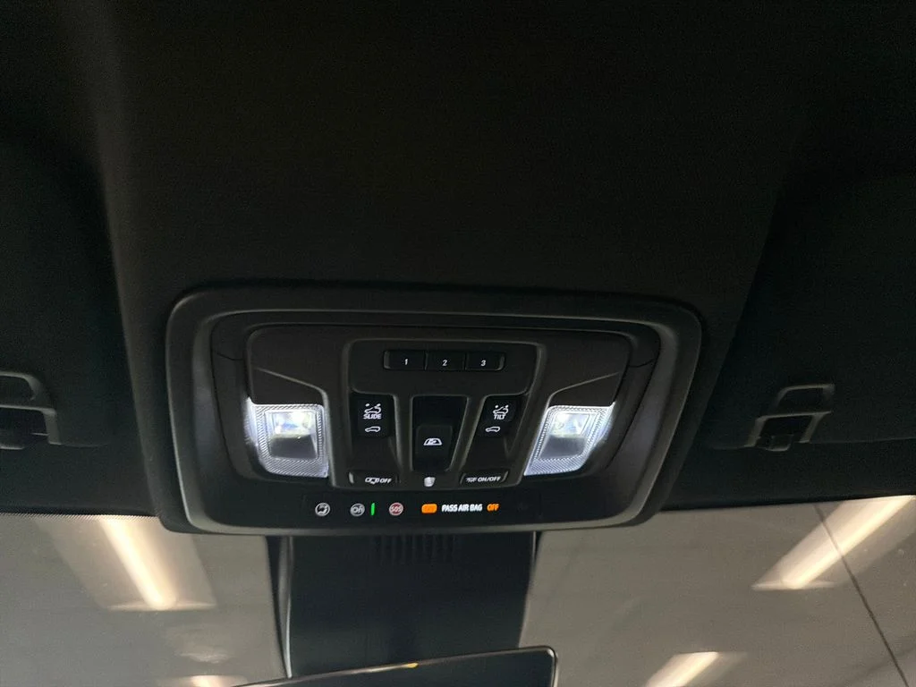 Used 2025 Gray Chevrolet High Country image 18