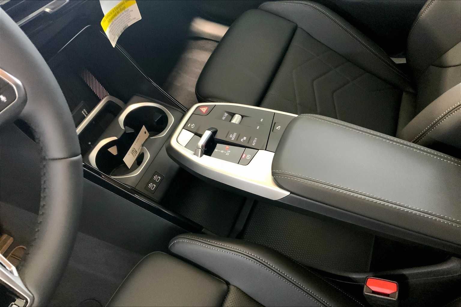 2026 BMW X1 28i - Photo 7