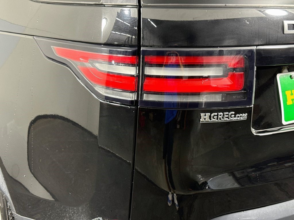 Used 2018 Narvik Black Land Rover HSE image 32