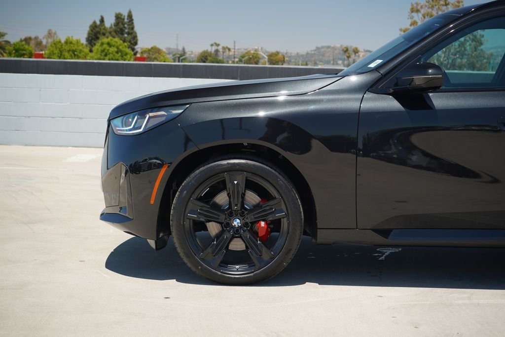 New 2026 Black Sapphire Metallic BMW 30 xDrive image 5